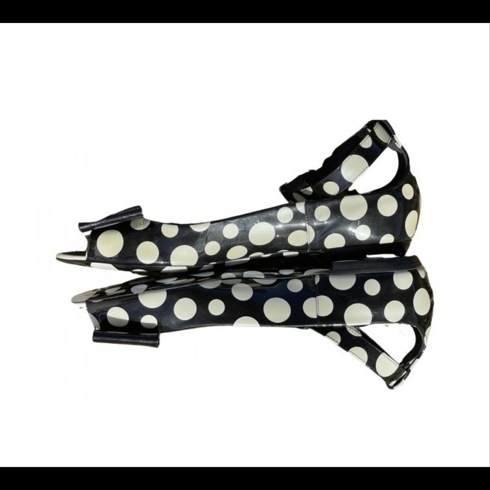 Louis Vuitton sandals